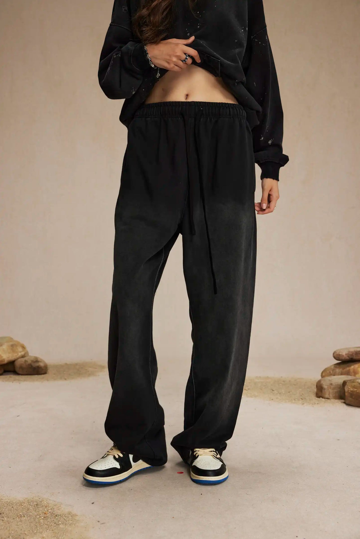 Spray-dyed sweatpants XL47
