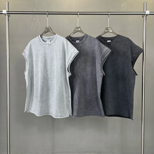 Wash the edges and make an old camisole vest XL45