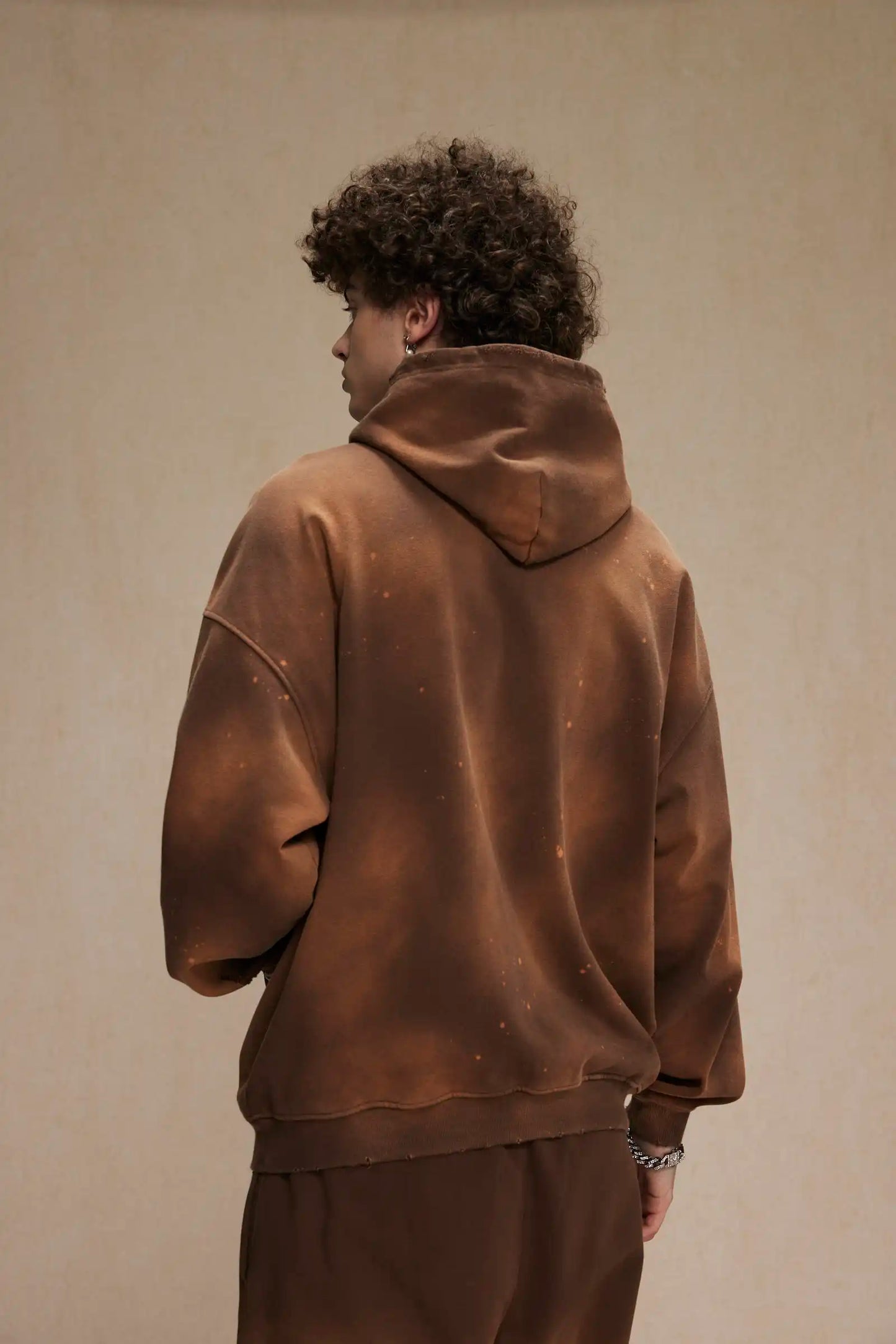 Spray-stained ink holes worn hoodie　XL43