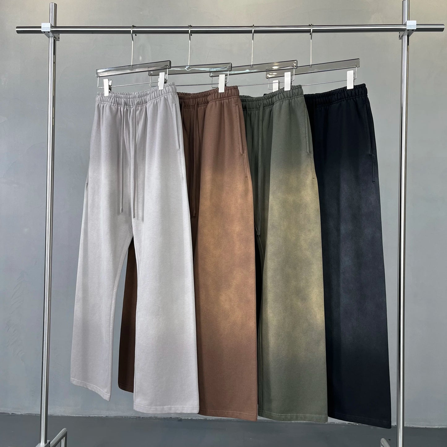 Spray-dyed sweatpants XL47